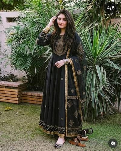 3 piece Heavy Flared Formal Maxi