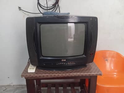 lg golden eye TV for sale good conduction