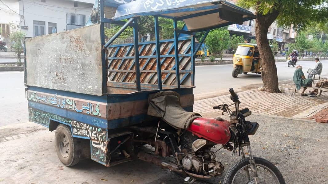 loader rickshaw 3
