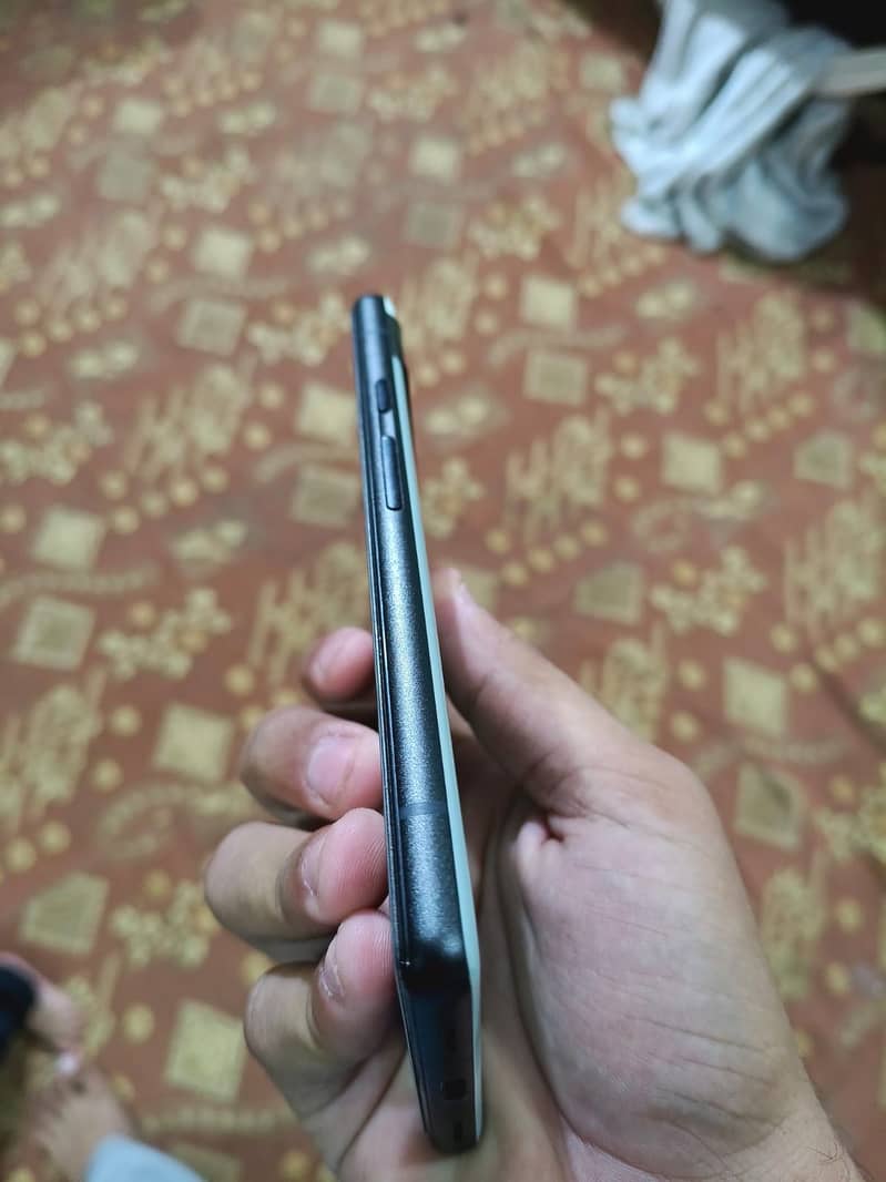 Google Pixel 6a 3