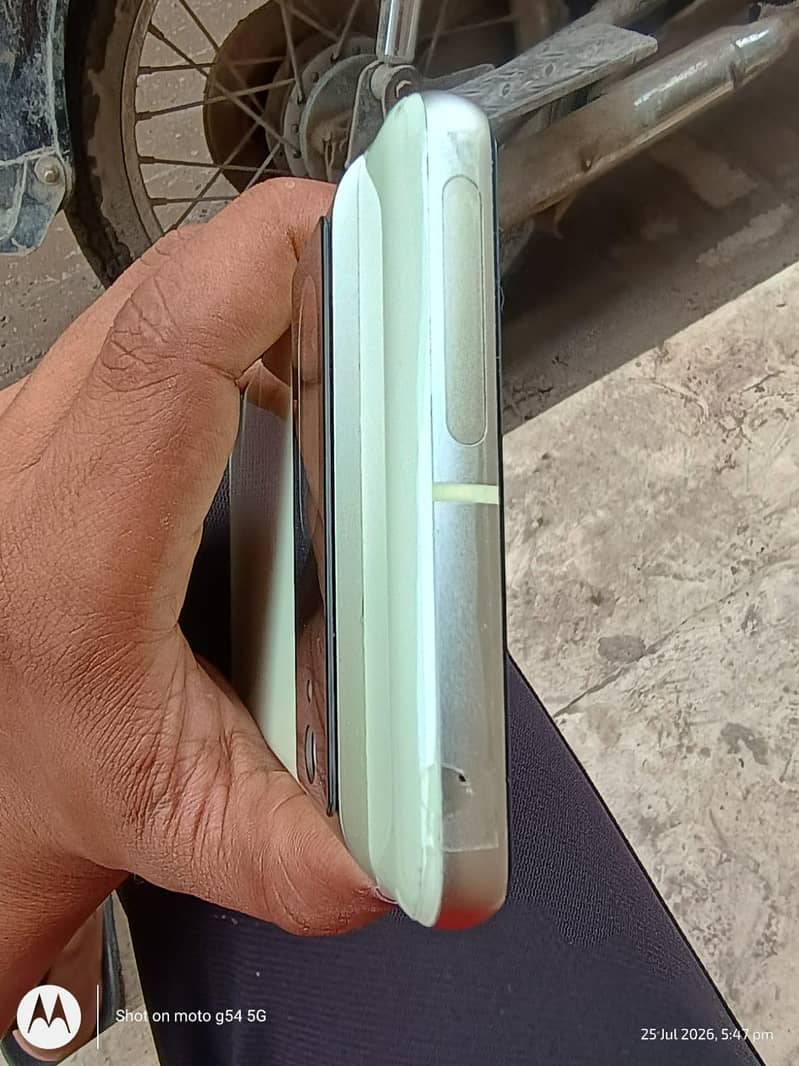 Google Pixel 7 5
