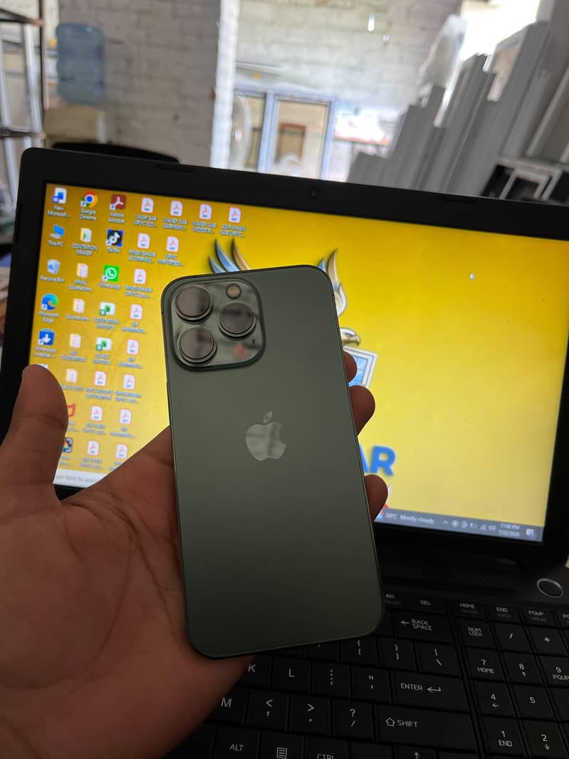 IPhone 13 Pro 4