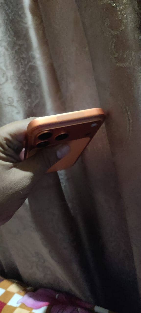 iphone 17 pro max 4