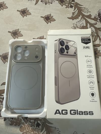 Iphone 14 pro convert to 17 pro glass case