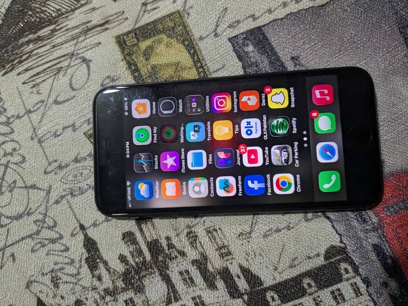 Apple iPhone SE 0