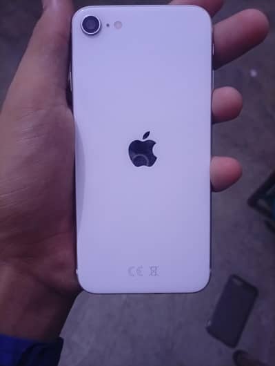 Apple iPhone SE