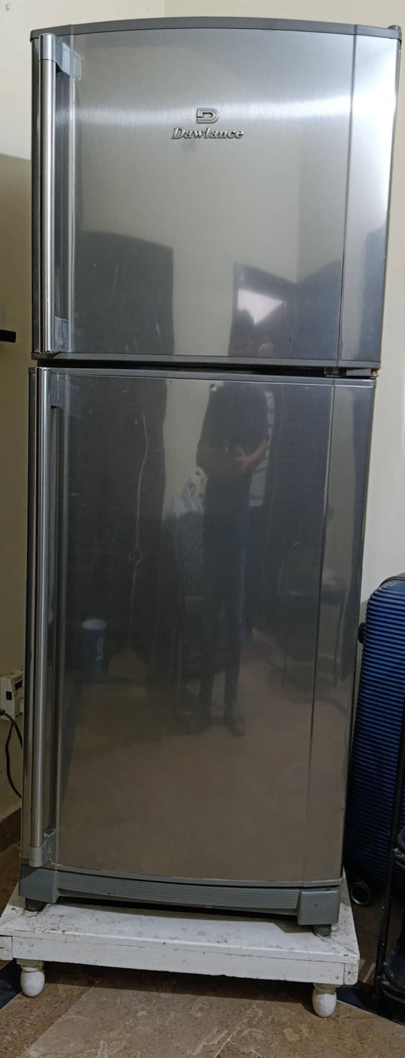 Dawlance Medium Size Refrigerator | Excellent Cooling Condition 1