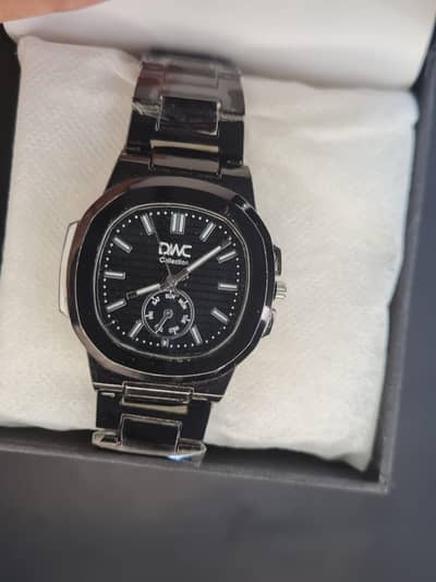 ⌚ Stylish Design You’ll Love