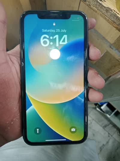 Apple iPhone XR