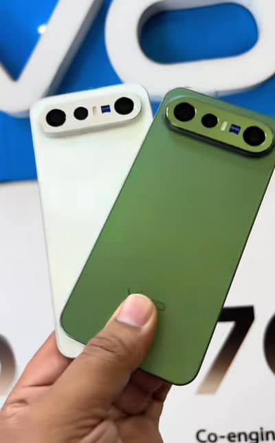 Vivo X300 Pro 16 512 GB mein official PTI pro 10 by 10 condition