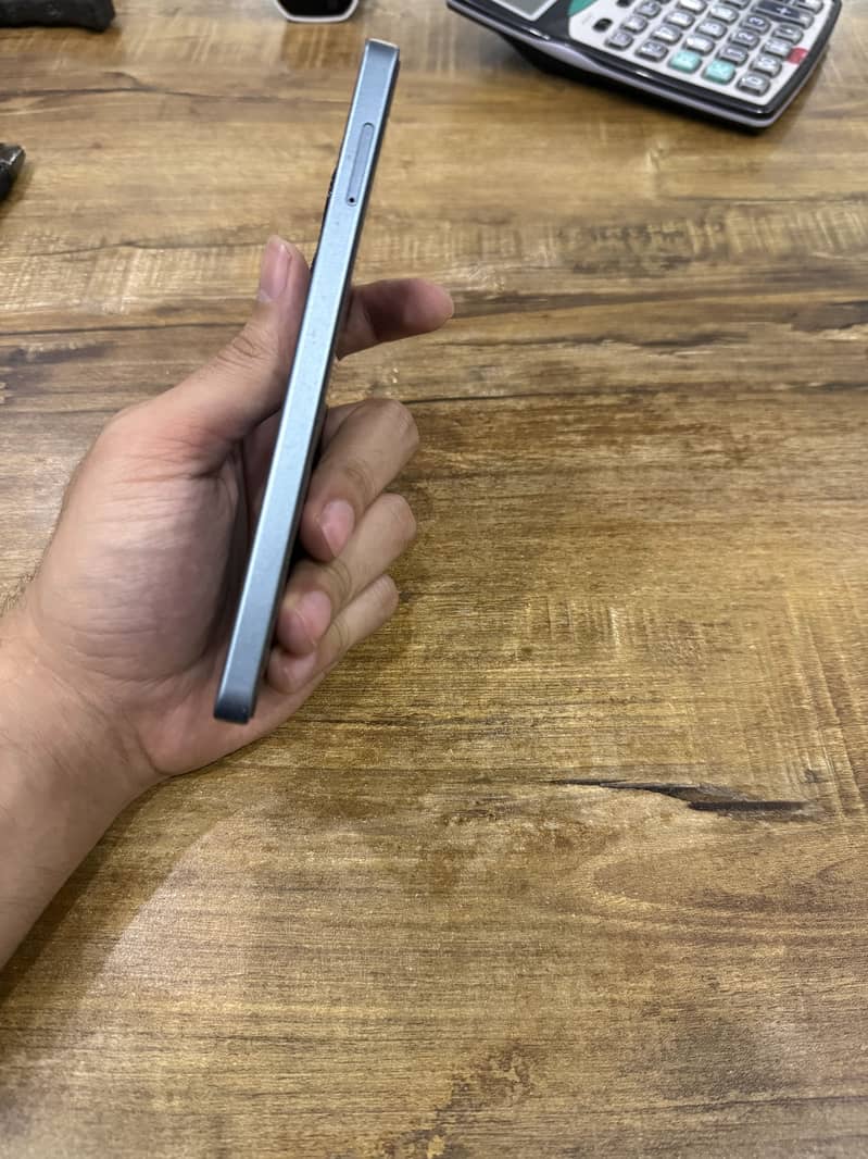 Redmi Note 13 Pro 4