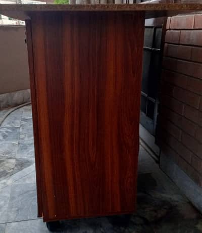Heavy-Duty Brown Iron Storage Stand with Drawer