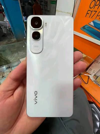 Vivo Y400 8+256 GB PTA Approved ha All okay complete box