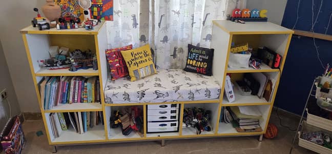 Kids Book Shelf/ Reading Nook
