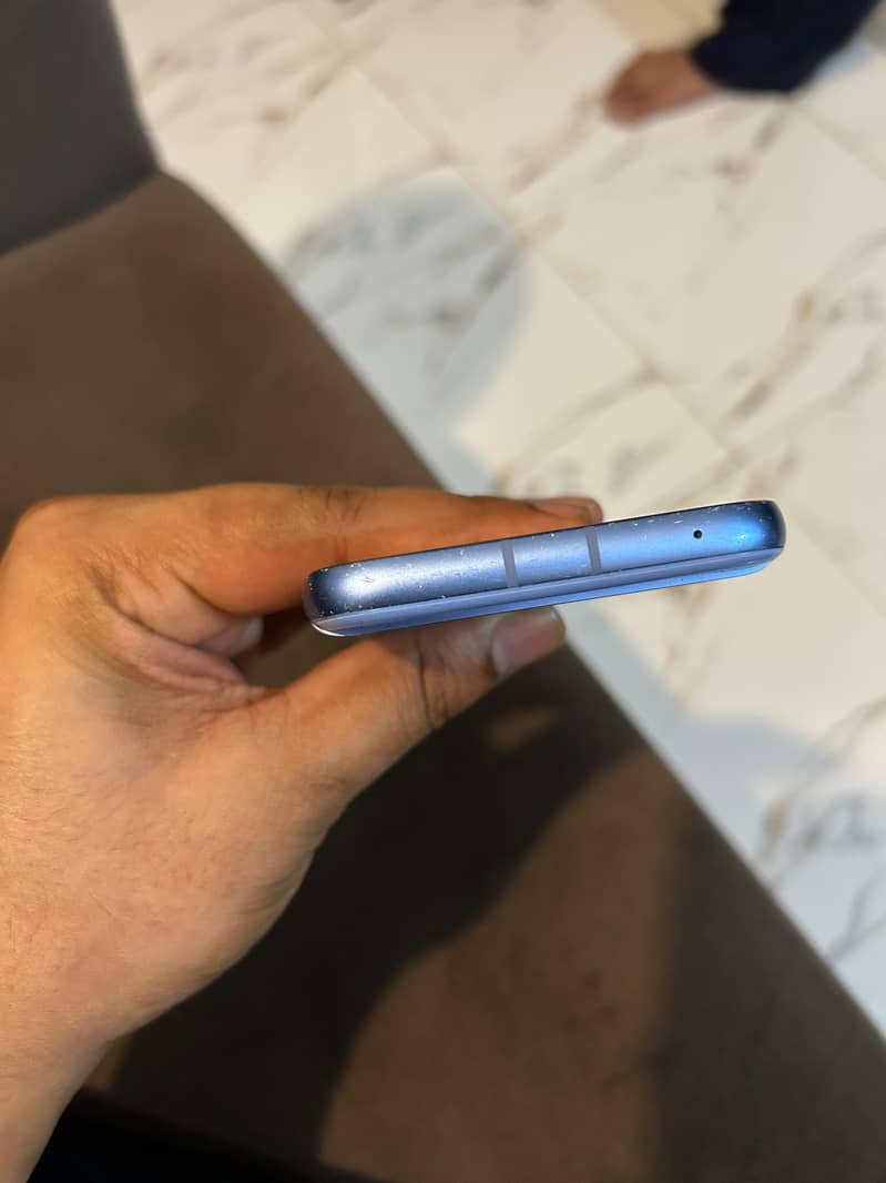 Google Pixel 8a 2