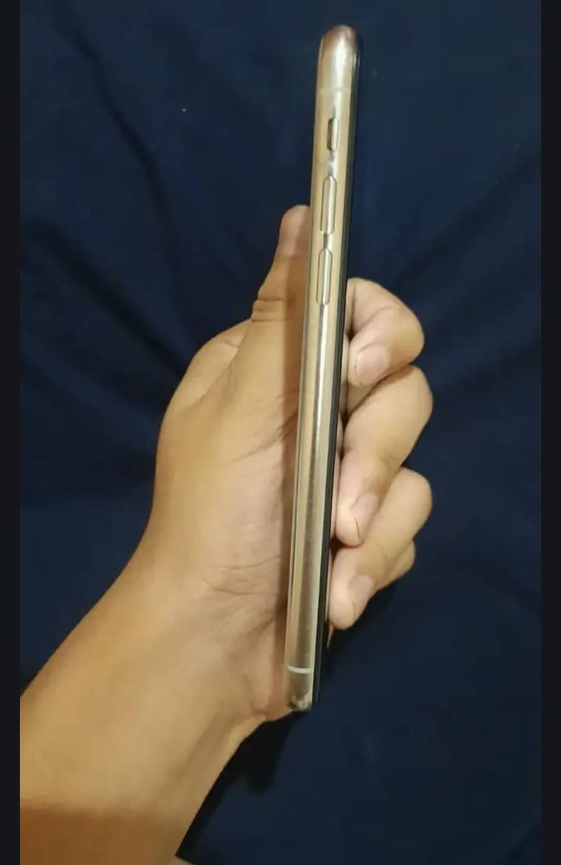 Apple iPhone X 2