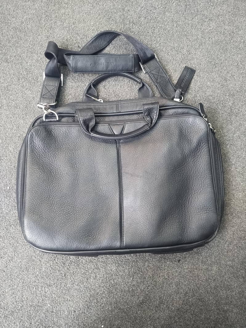 JOHNSTON & MURPHY BAG 7