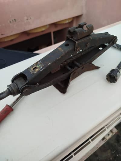 Car Jack / Car Rod / Wheel Wrench (Pana)