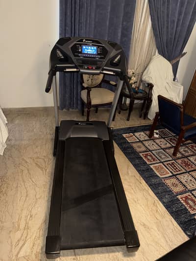 Spirit XT185 Treadmill