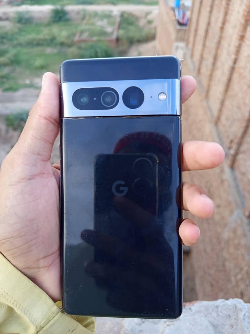 Google Pixel 7 Pro 2