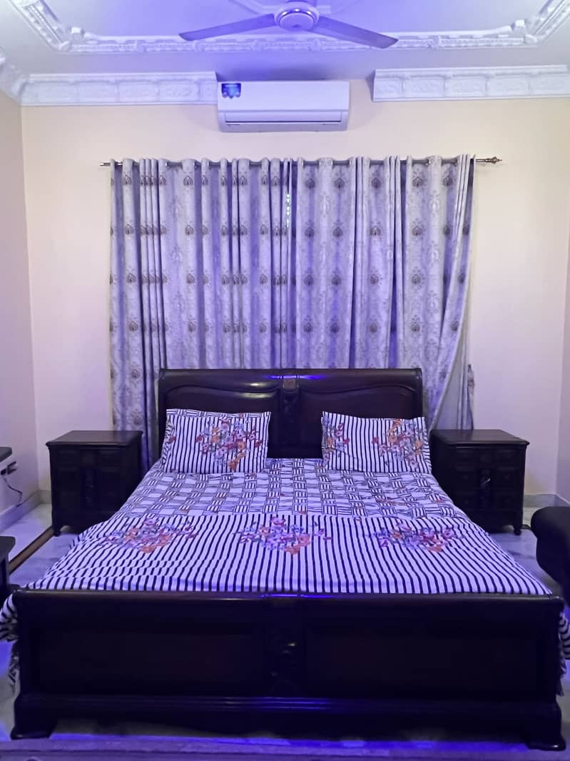 King size bed available solid wood 2