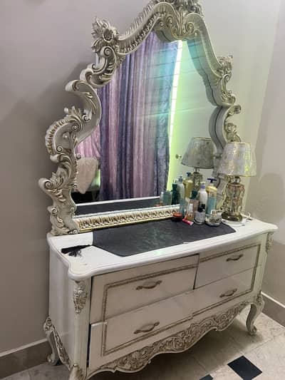 dressing tabel for sale