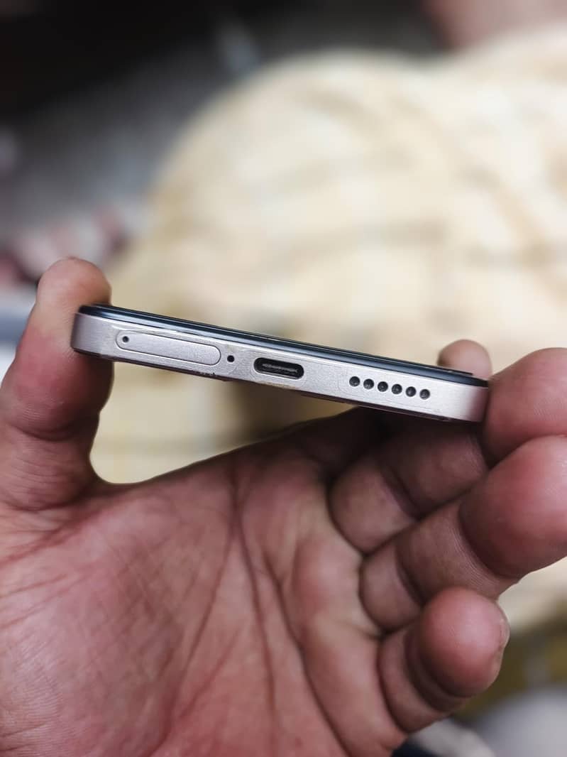 Xiaomi Redmi Note 14 0