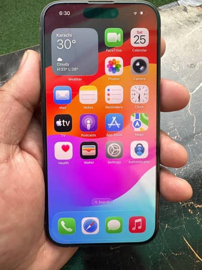 Apple iPhone 15 Pro 128 GB - Natural Titanium | 100% Battery | Non-PTA