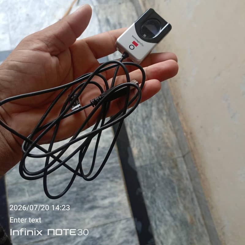 thumb reader 1