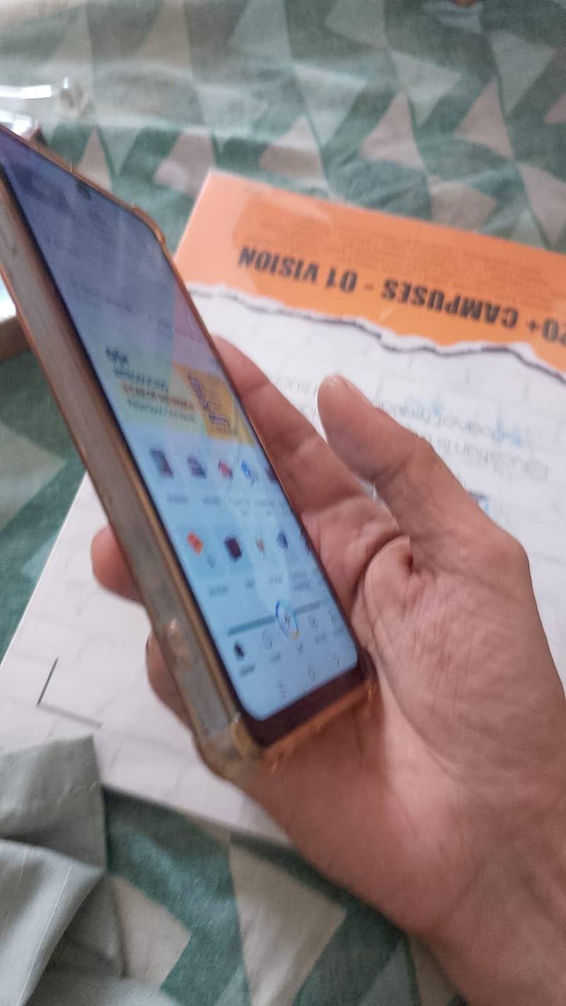 Tecno CAMON 20 2
