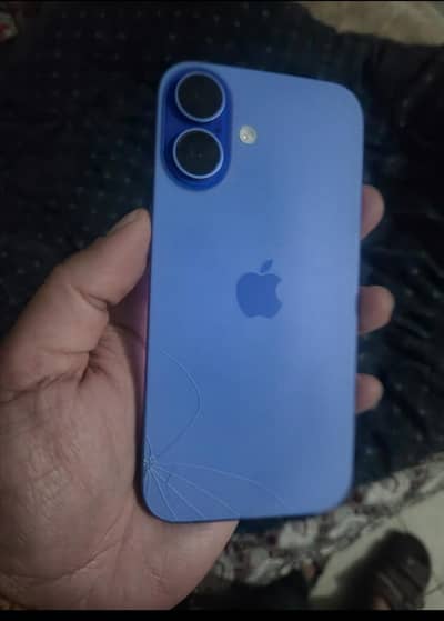 Apple iPhone 16