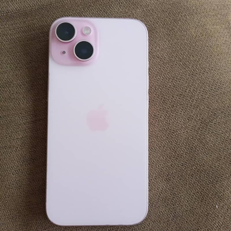 Apple iPhone 15 2