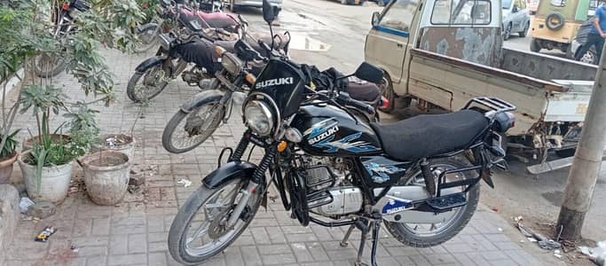 Suzuki GS 150 Special edition