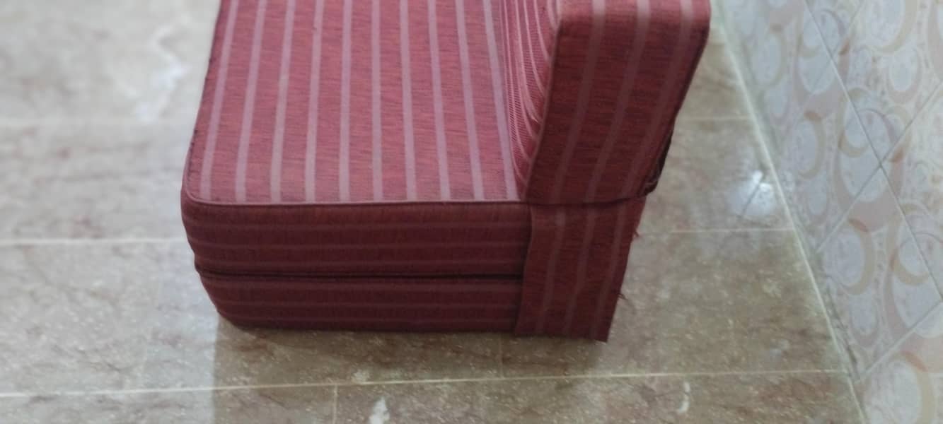 Sofa com bed 2