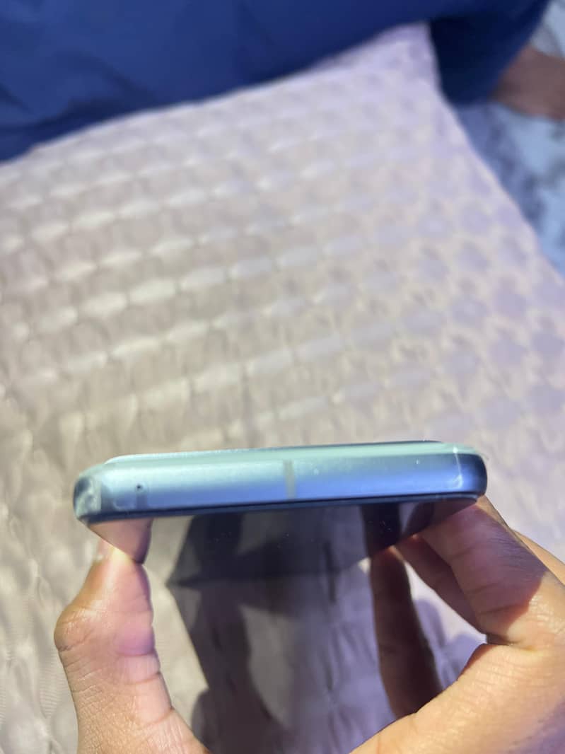 Google Pixel 8 7