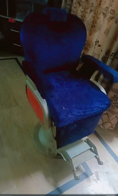 urgent sale karni ha