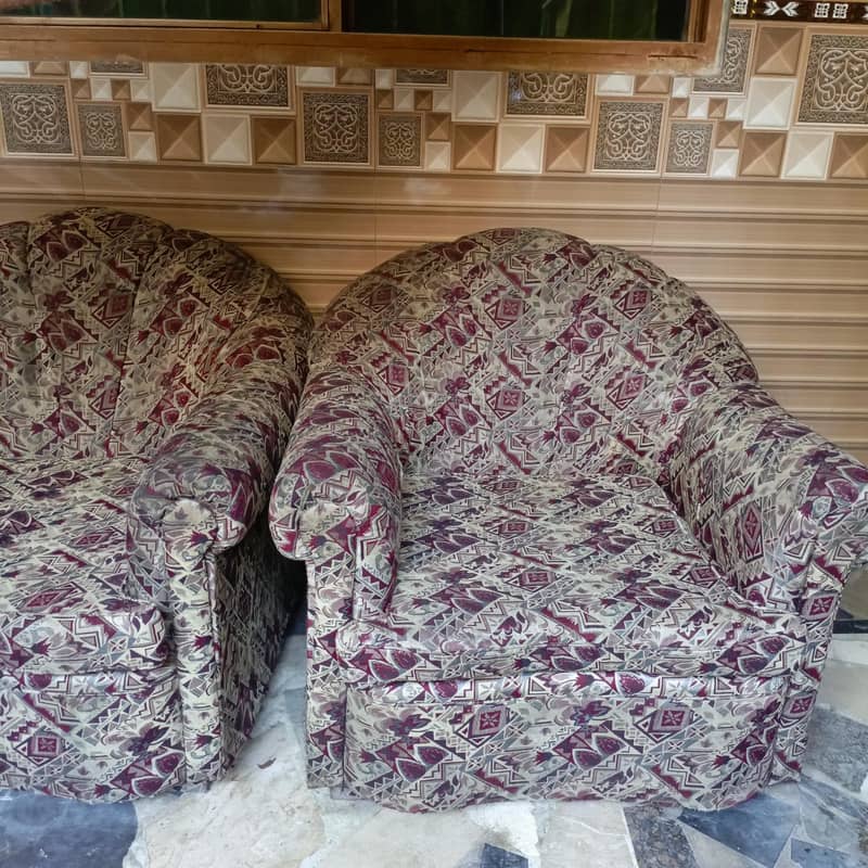 2 seater sofa 1
