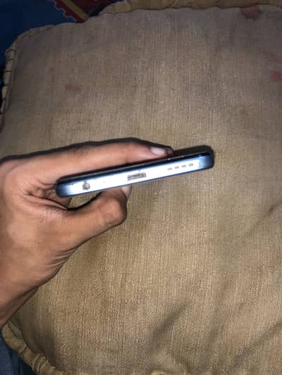Vivo Y21