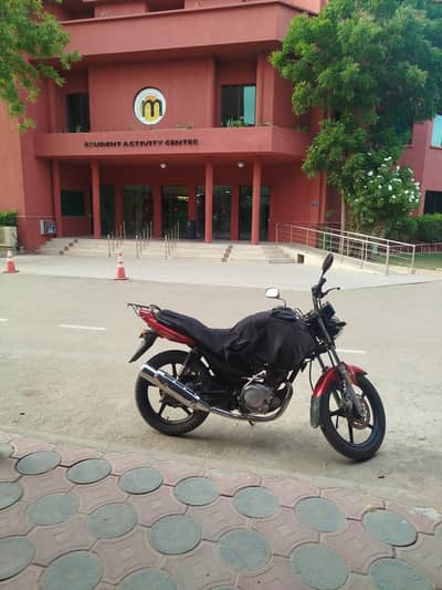 Yamaha YBR 125 (2016) – Excellent Condition / Daily Driven 2 Kms 22 ​