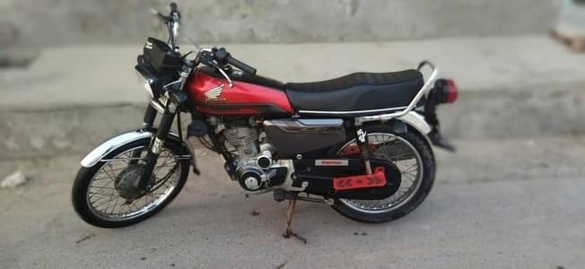 Honda 125 self start Sale 1 hand Use 0306-2640253