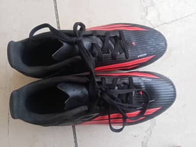 Football boots F50 adidas size is 5.5