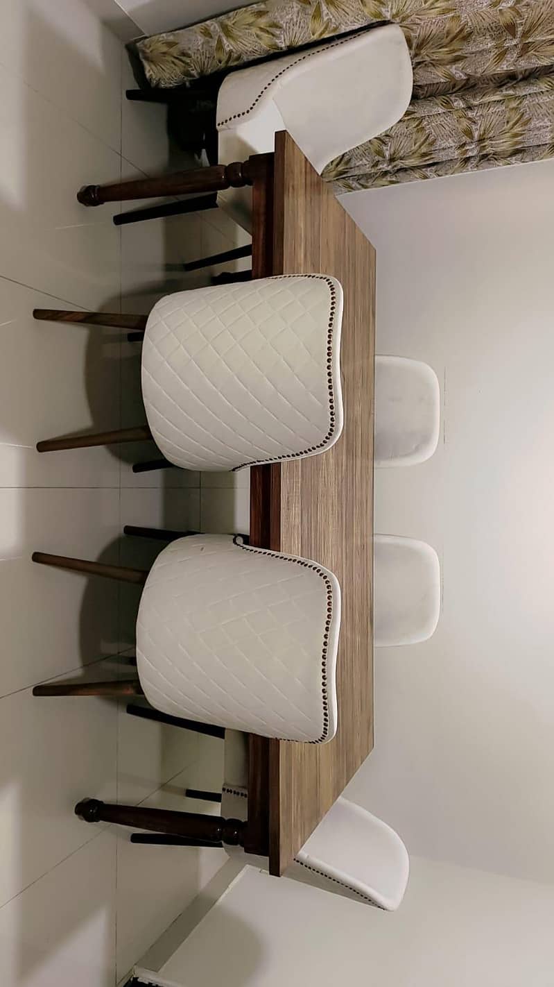 dining table 0