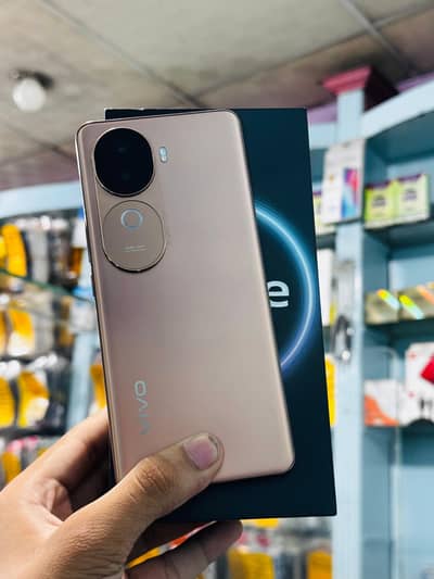 Vivo V40e