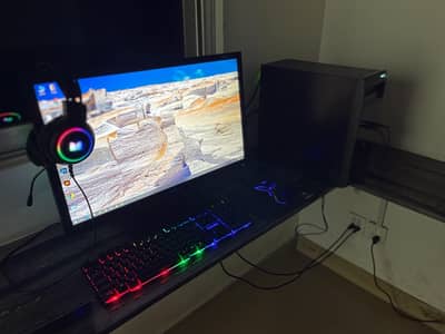 Like Core i5 3rd generation with 26 inch Samsung LED with Graphic card