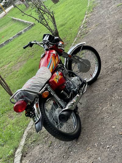Honda 125 Islamabad number