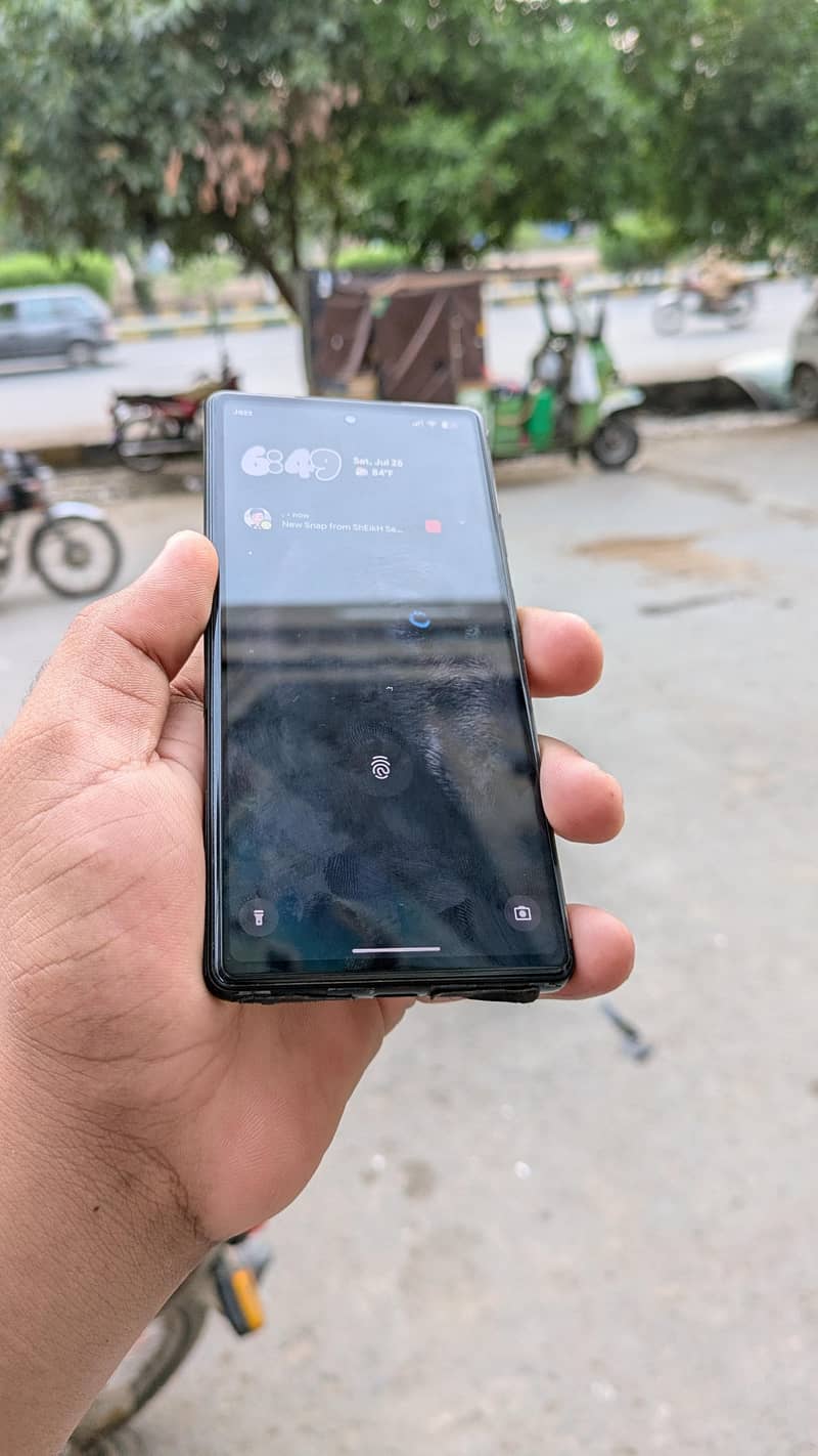 Google Pixel 6a 1