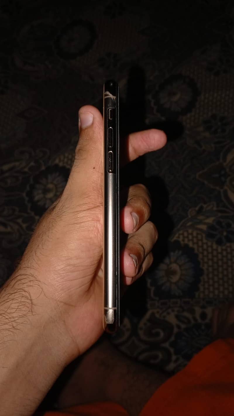 IPhone 11 Pro 0
