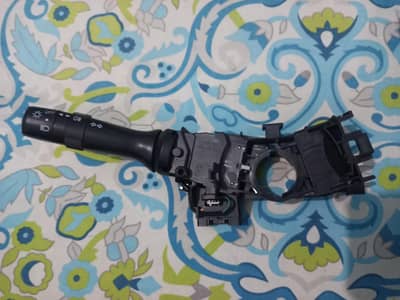 Toyota Hilux headlight and turn signal combination switch