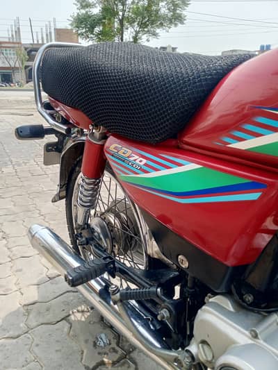 HONDA CD70 2017 MODEL