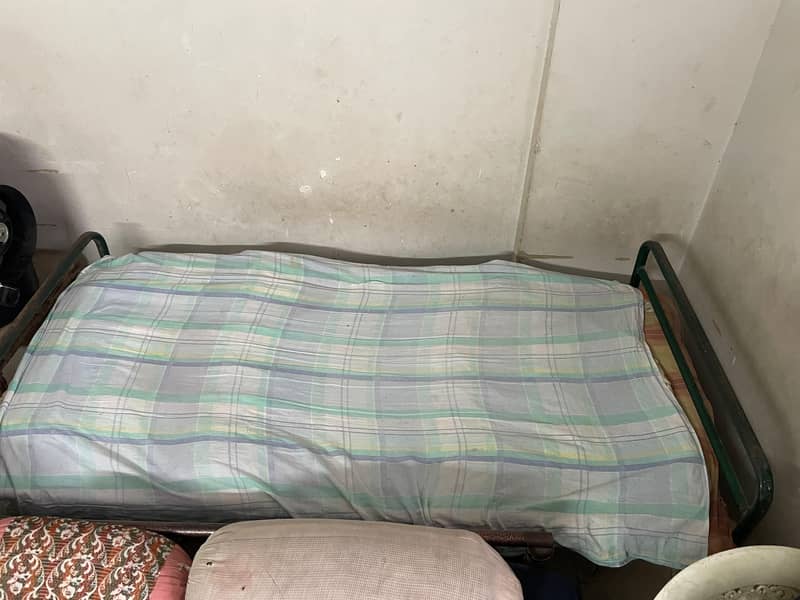 2   single bed 2